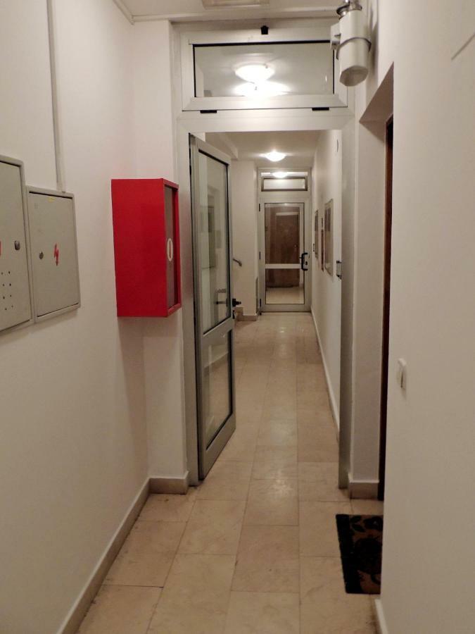 Time Keeper - Self Check In Apartment Osijek Luaran gambar