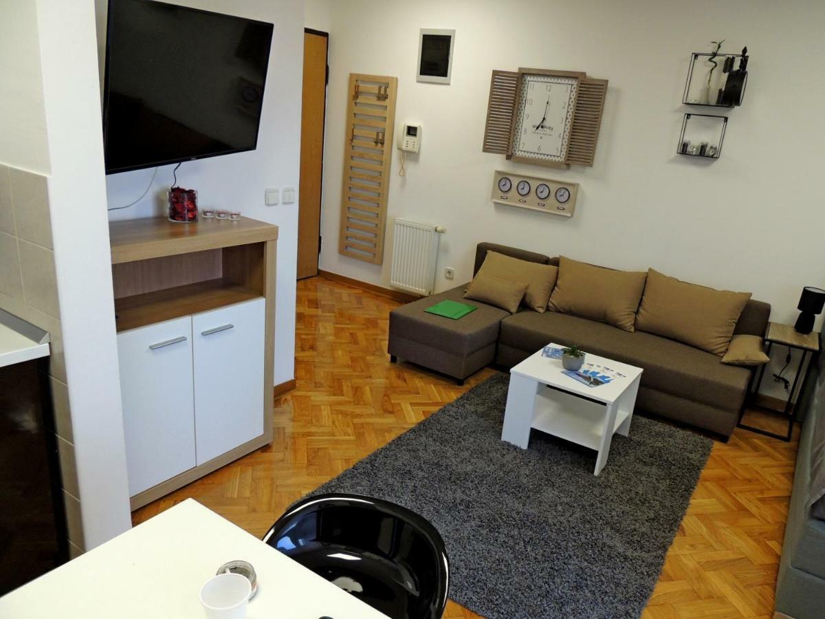 Time Keeper - Self Check In Apartment Osijek Luaran gambar