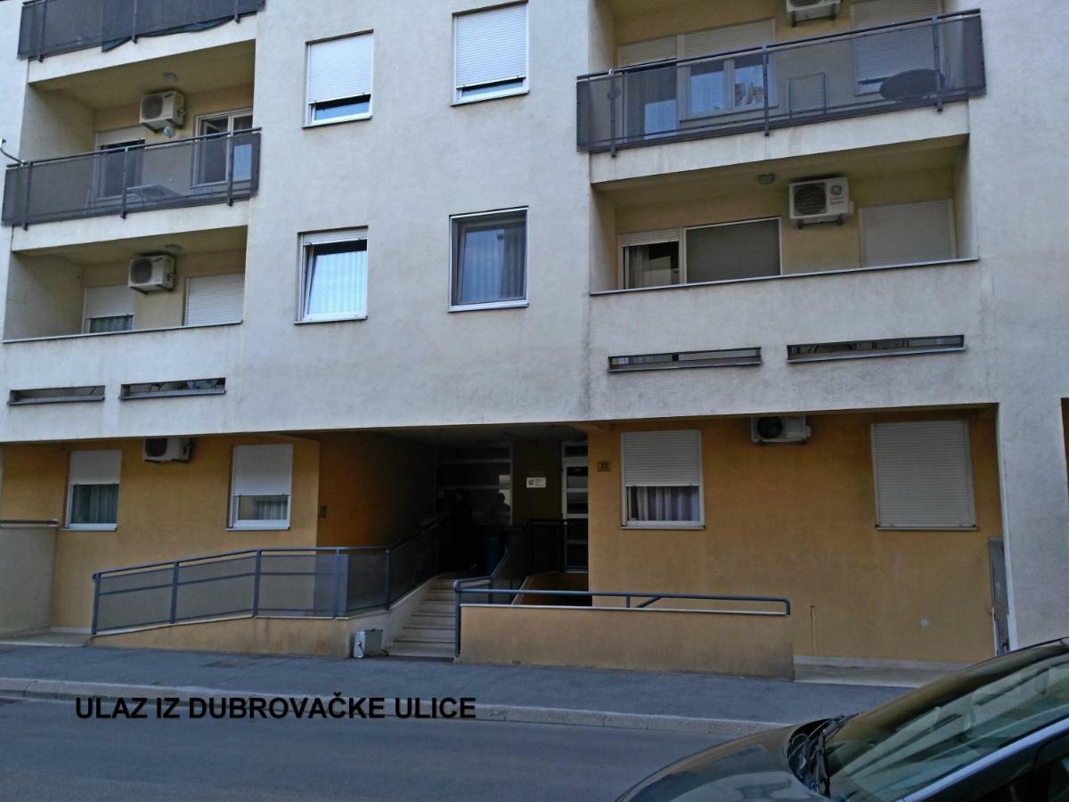 Time Keeper - Self Check In Apartment Osijek Luaran gambar