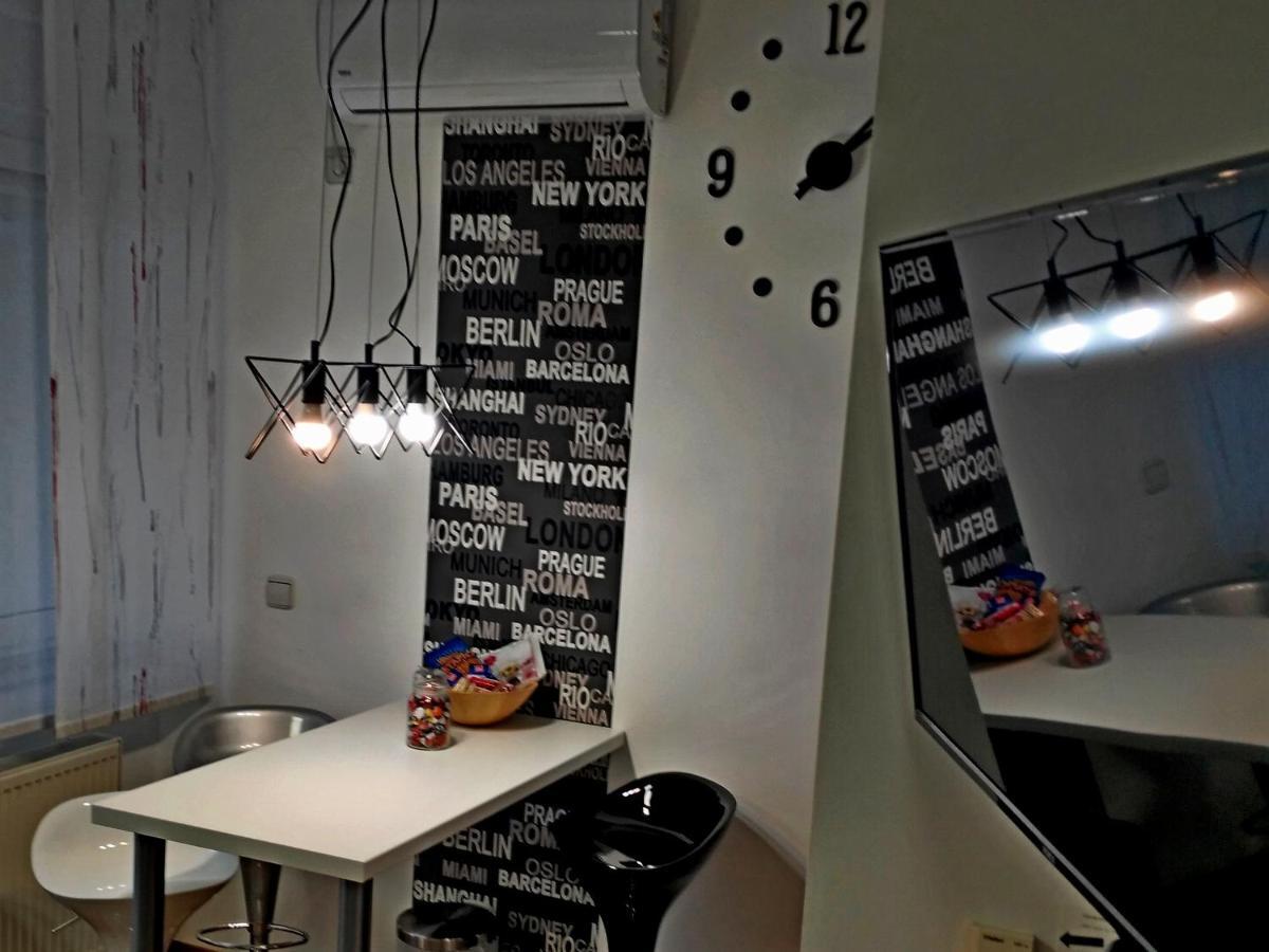 Time Keeper - Self Check In Apartment Osijek Luaran gambar
