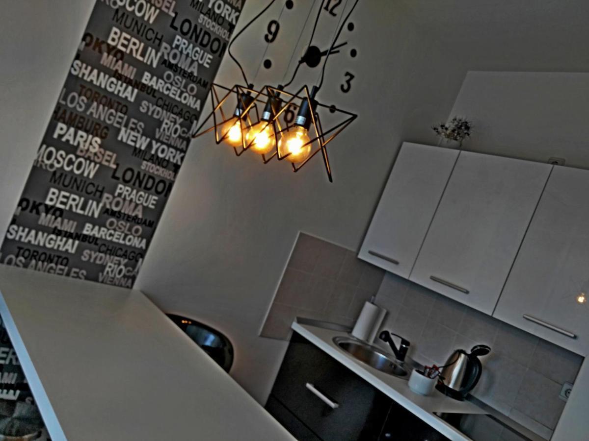 Time Keeper - Self Check In Apartment Osijek Luaran gambar