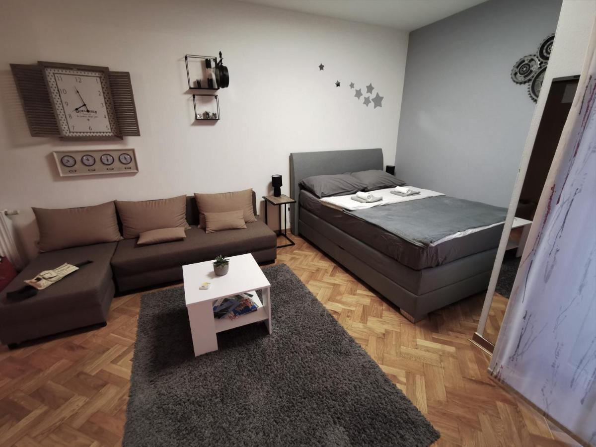 Time Keeper - Self Check In Apartment Osijek Luaran gambar